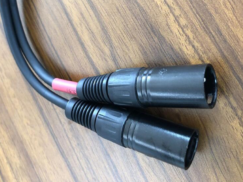 卡侬头 3P公母插