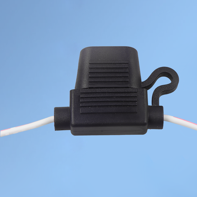 新能源汽车线束4P母头+保险盒