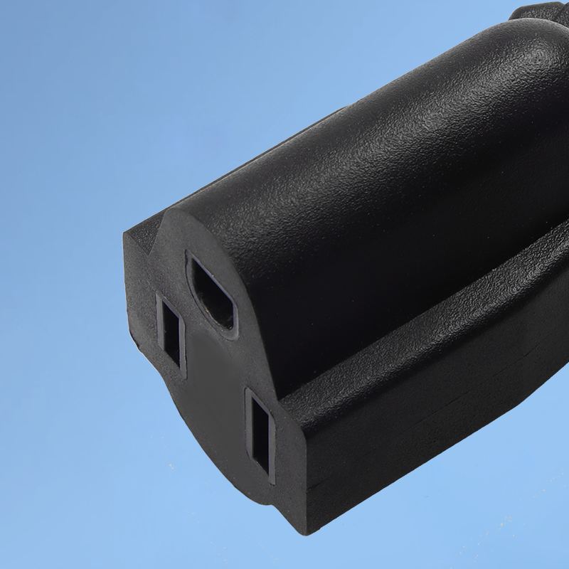 美式三插+母座（弹弓线）